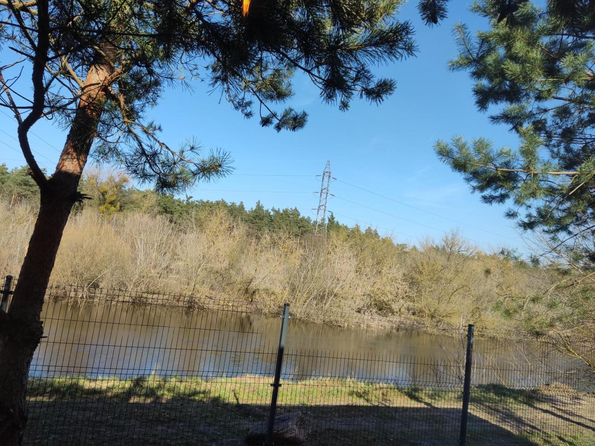 Domek Caloroczny Nad Rzeka Wkra Pomiechówek Zewnętrze zdjęcie